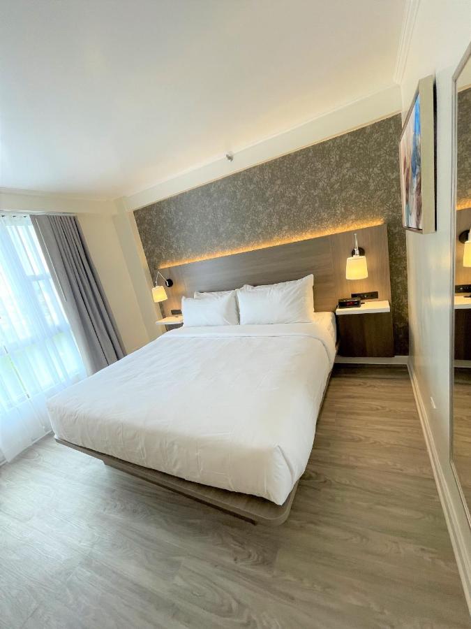 Garden Inn & Suites - Jfk Нью-Йорк Экстерьер фото
